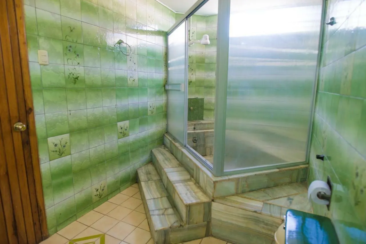 North Star Hostal Guayaquil Guest house