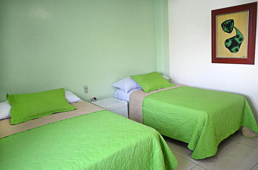North Star Hostal Guayaquil Guest house