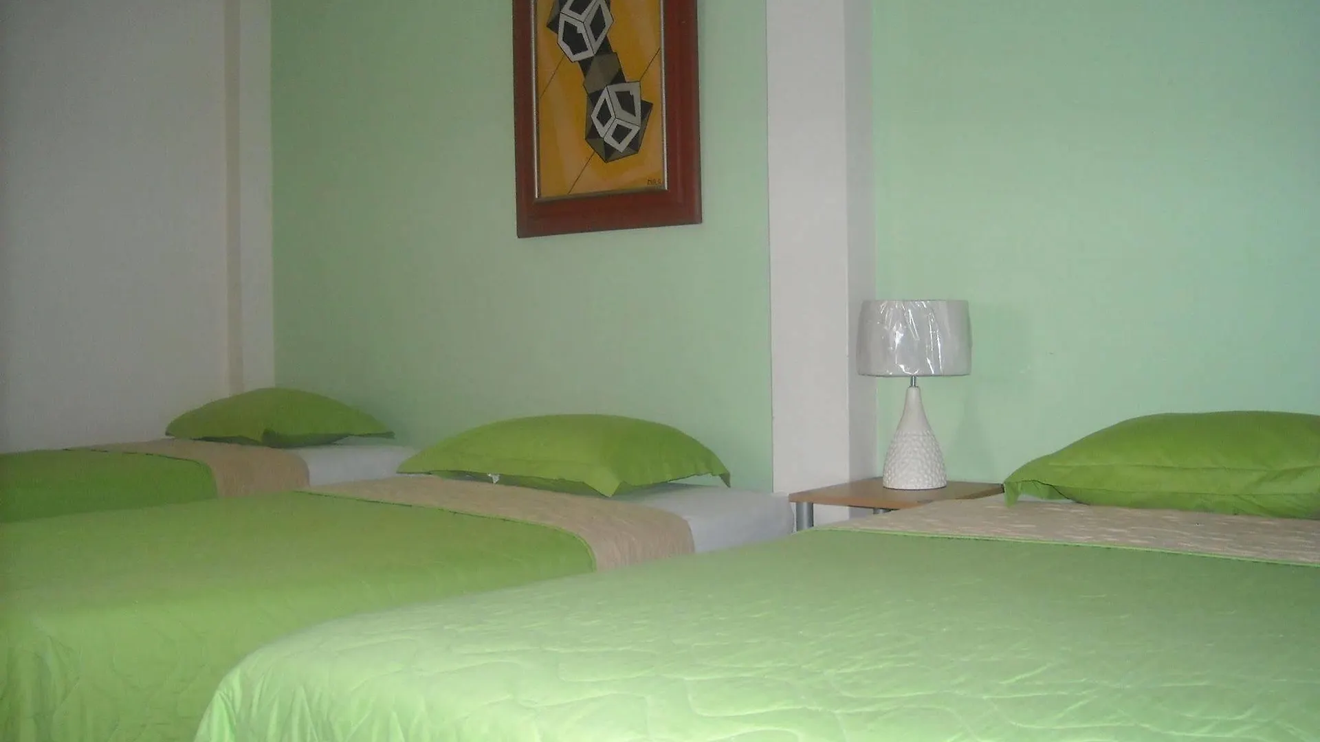 North Star Hostal Guayaquil Guest house