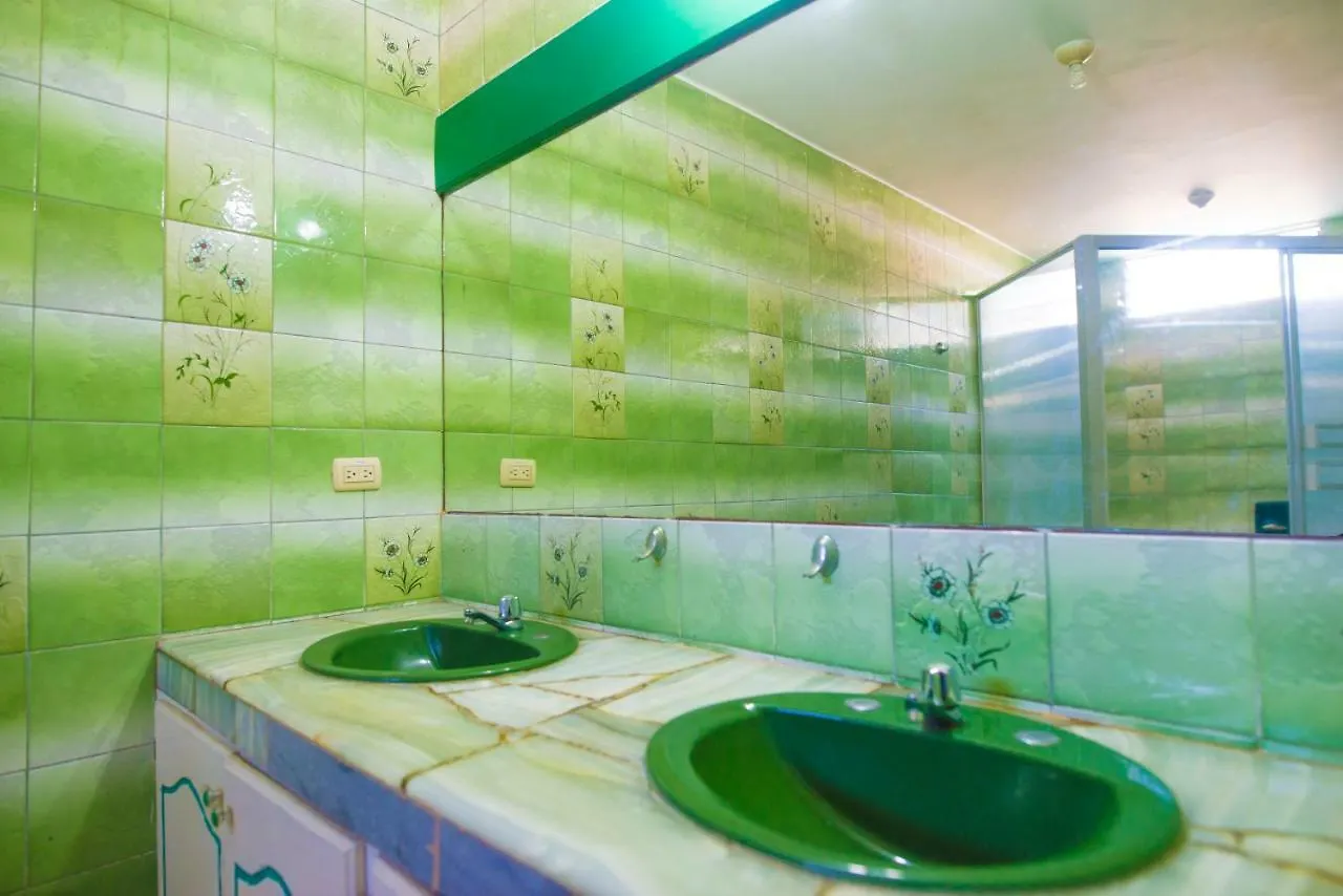 ** Guest house North Star Hostal Guayaquil Ecuador
