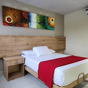 Casa de hóspedes Murali - Cerca Del Aeropuerto De